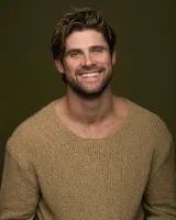 Cayman Cardiff Wallpaper