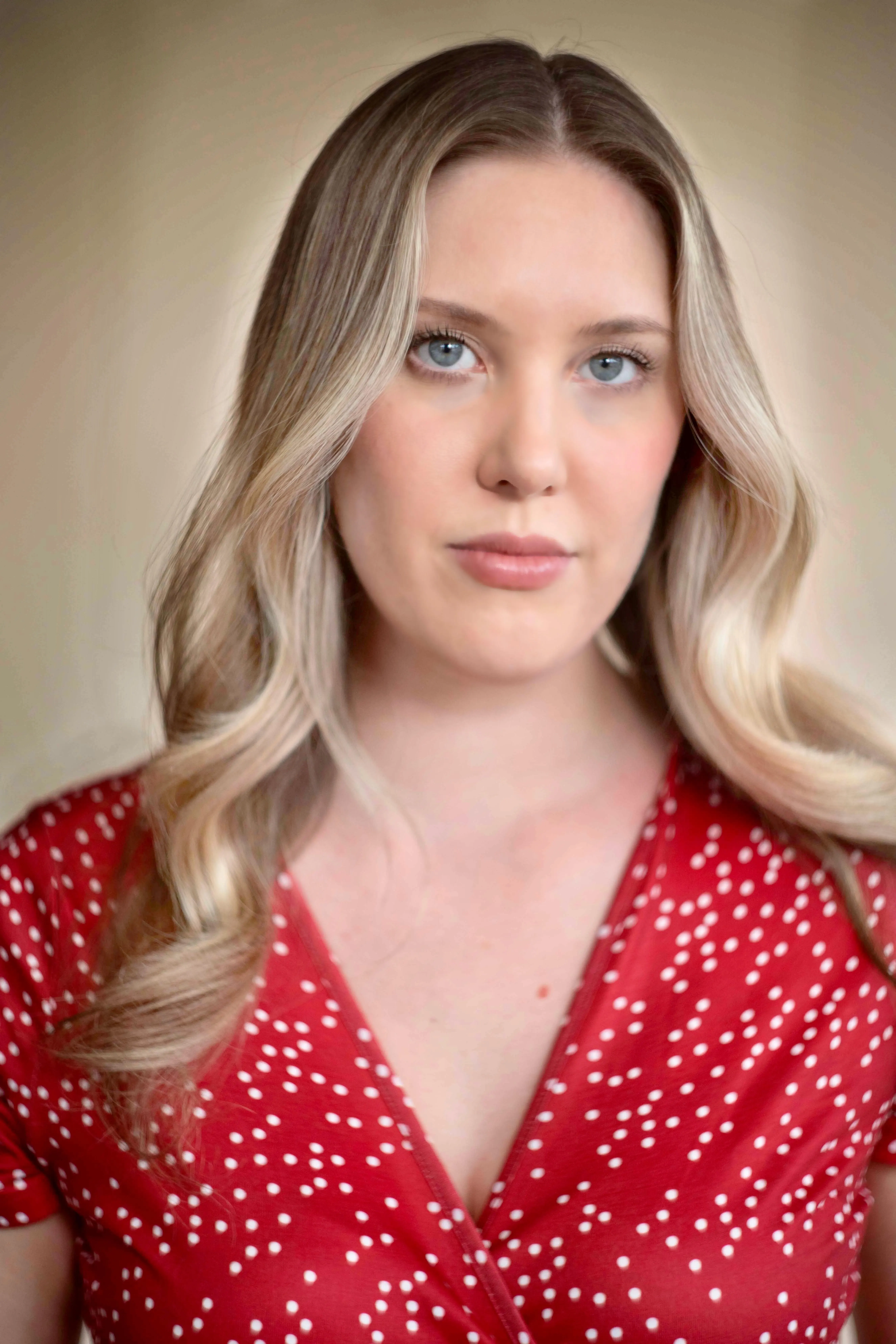 Rachel Beck Wallpaper