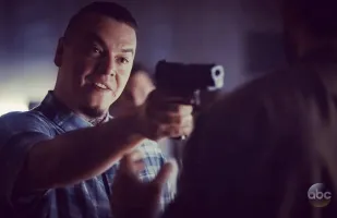 Mathias Retamal Wallpaper