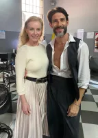 Carole Brown Wallpaper