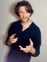 Alex Kravitz Wallpaper