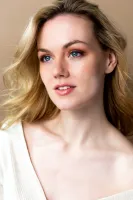 Aislinn Evans Wallpaper