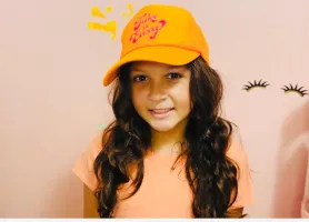 Vivian Escobar Wallpaper