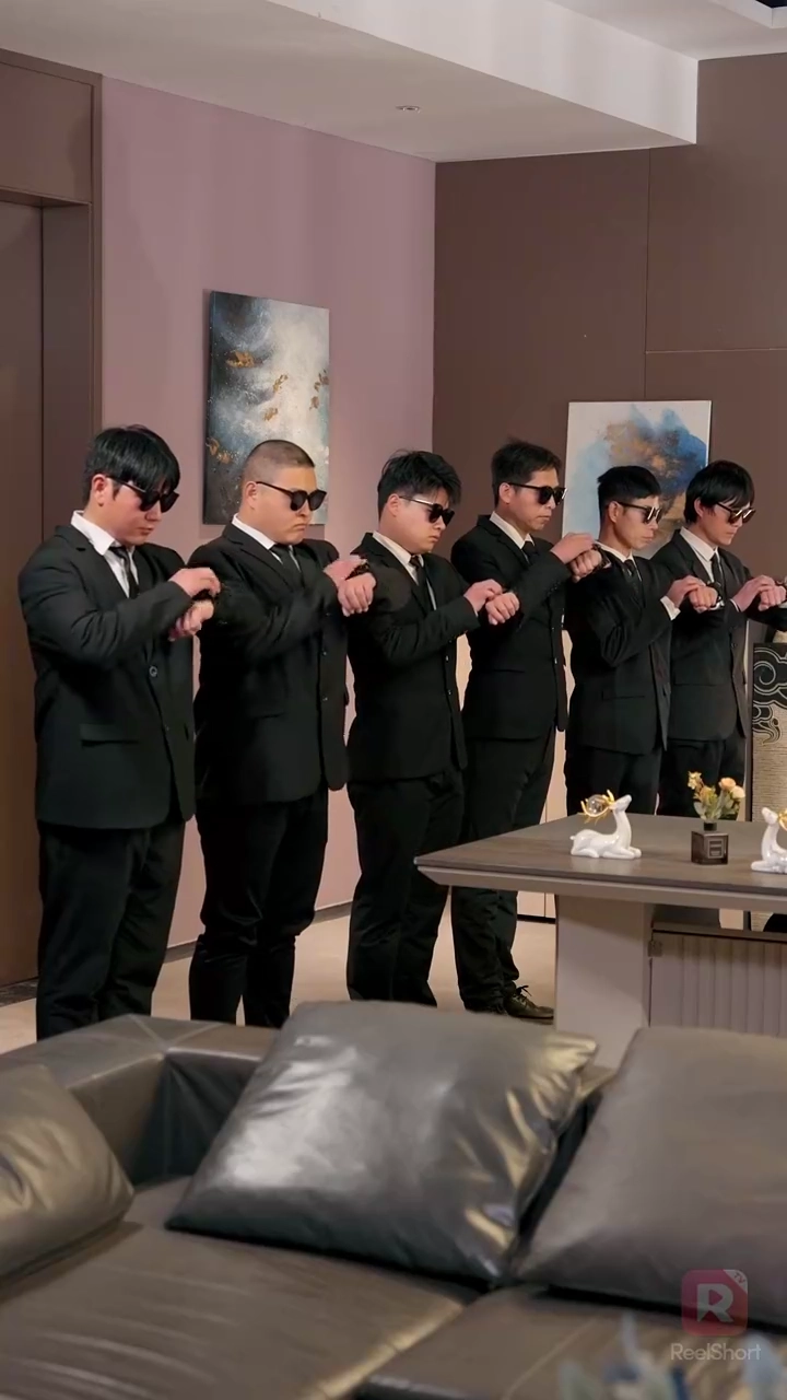 Спасение через тысячи мильфото