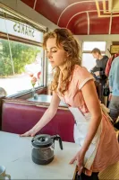 Sara Yigin Wallpaper