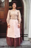 Ramona Saluz Wallpaper