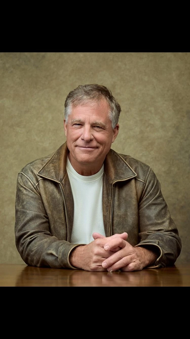 Rob Shuster Wallpaper