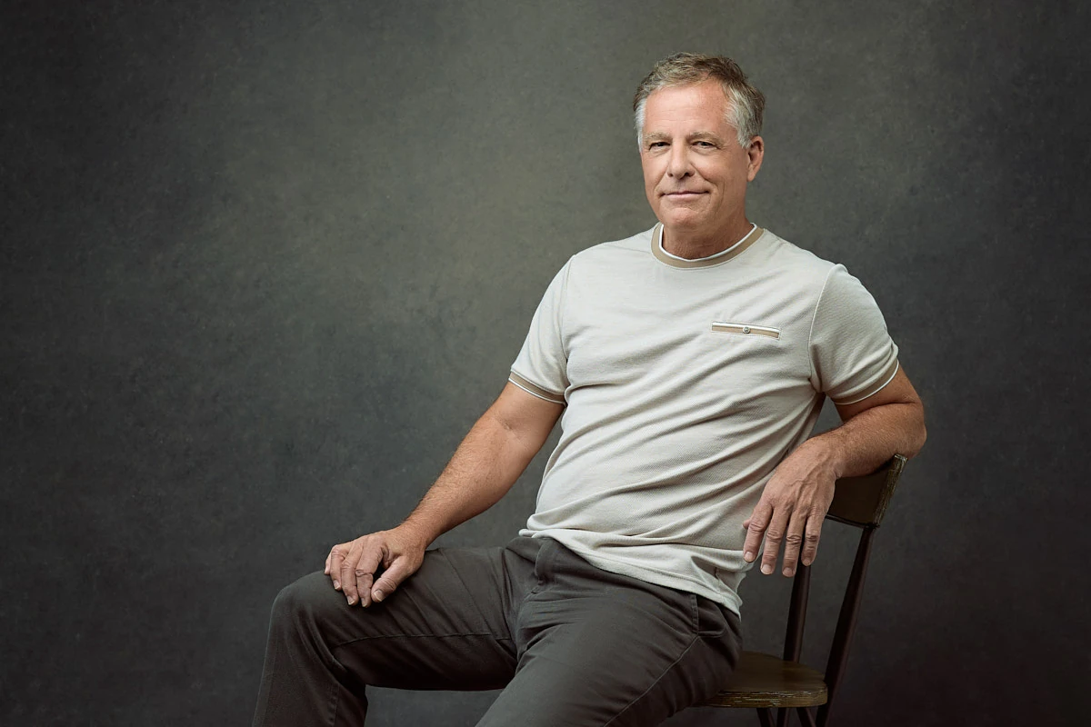 Rob Shuster Wallpaper