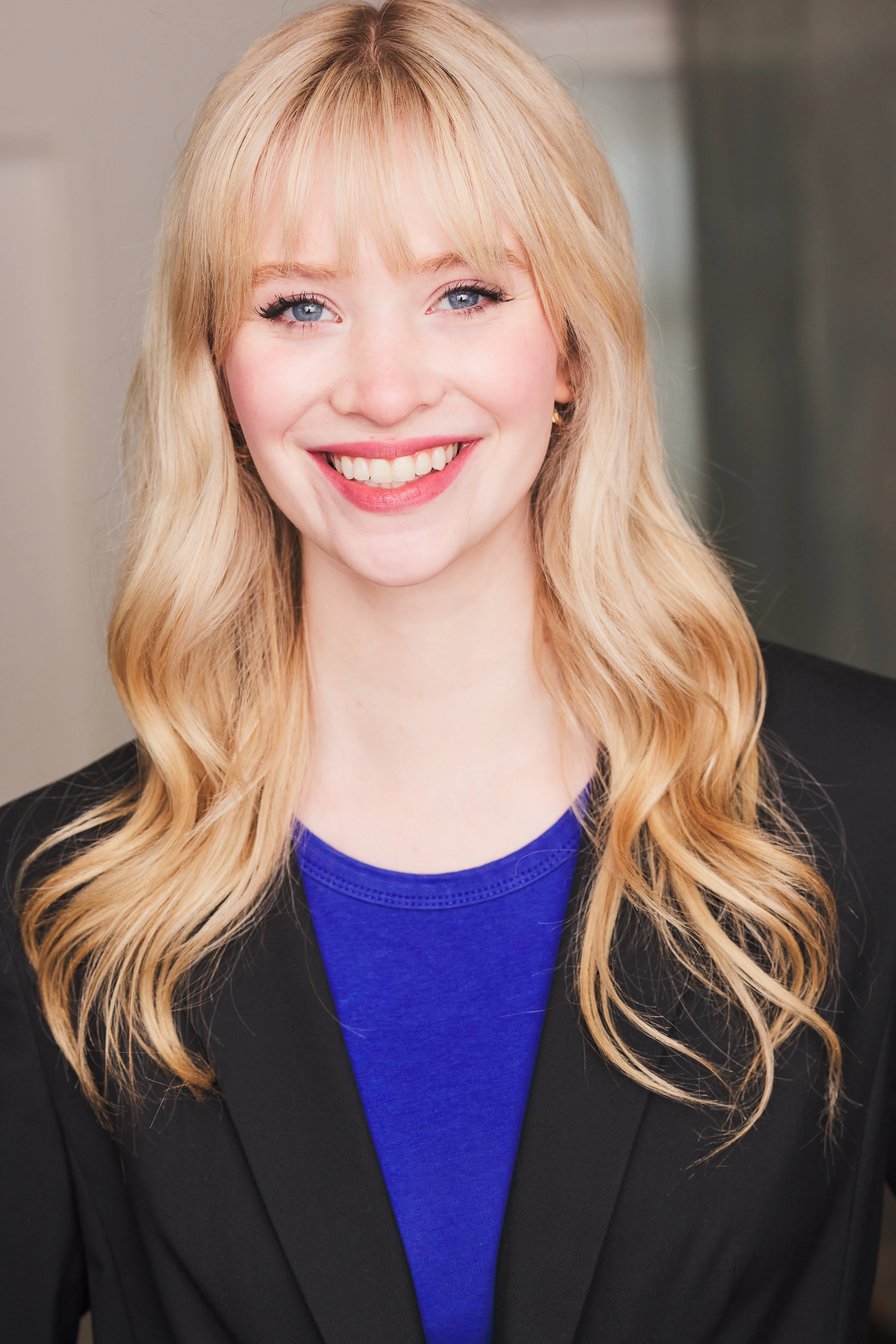 Kyra Wisely Wallpaper