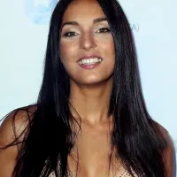 Anna Myrha Wallpaper