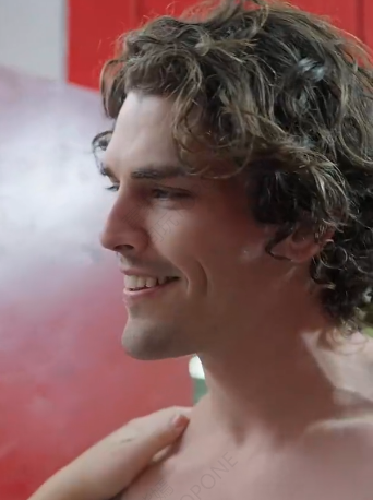 Love Again, My Hockey Superstar