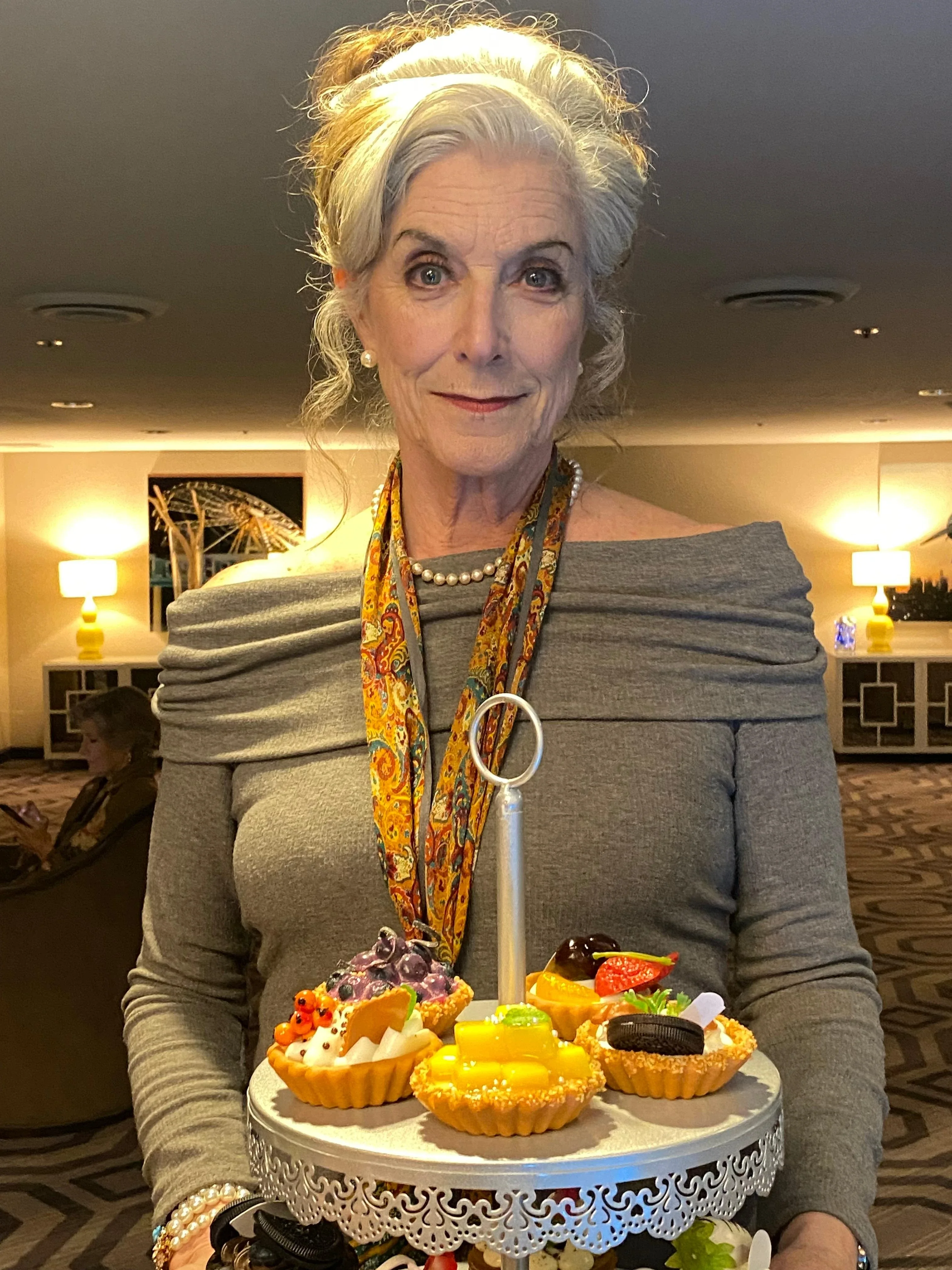 Lynn Allinger Wallpaper