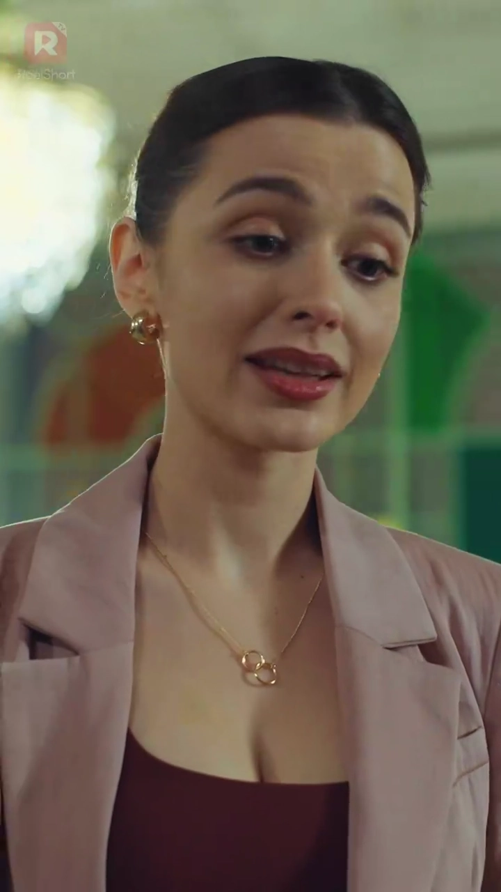 Женщина объявляет войнуфото