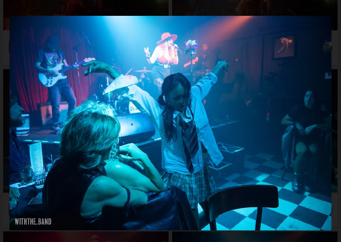 Zaybe Bellver Wallpaper