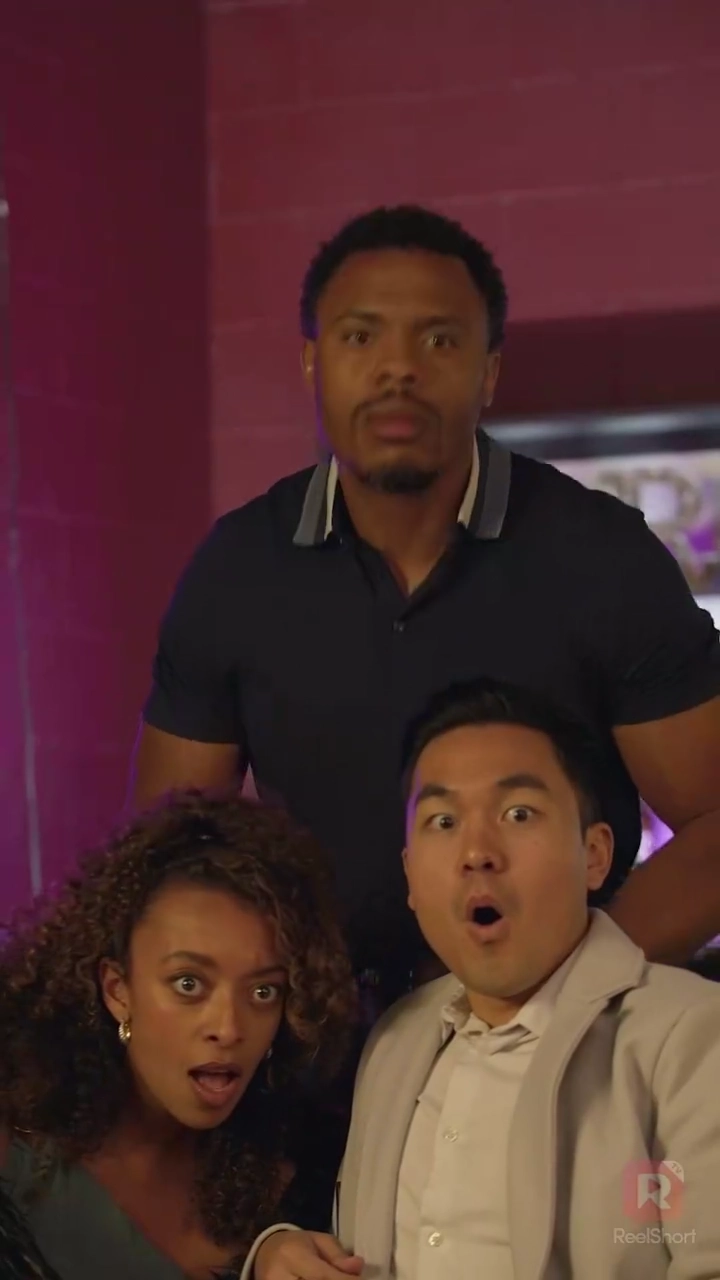 Охомутала миллиардера, теперь он мой мужфото