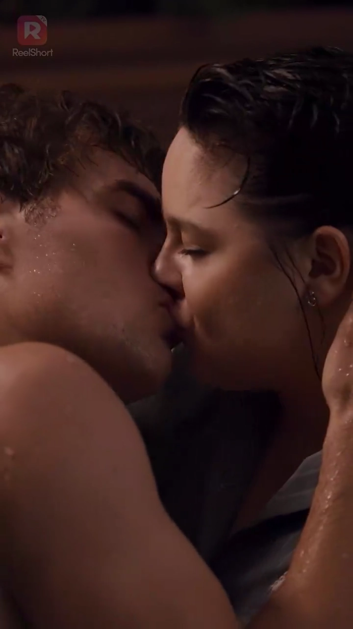 [Озвучка] Я родила ребенка без тебяфото