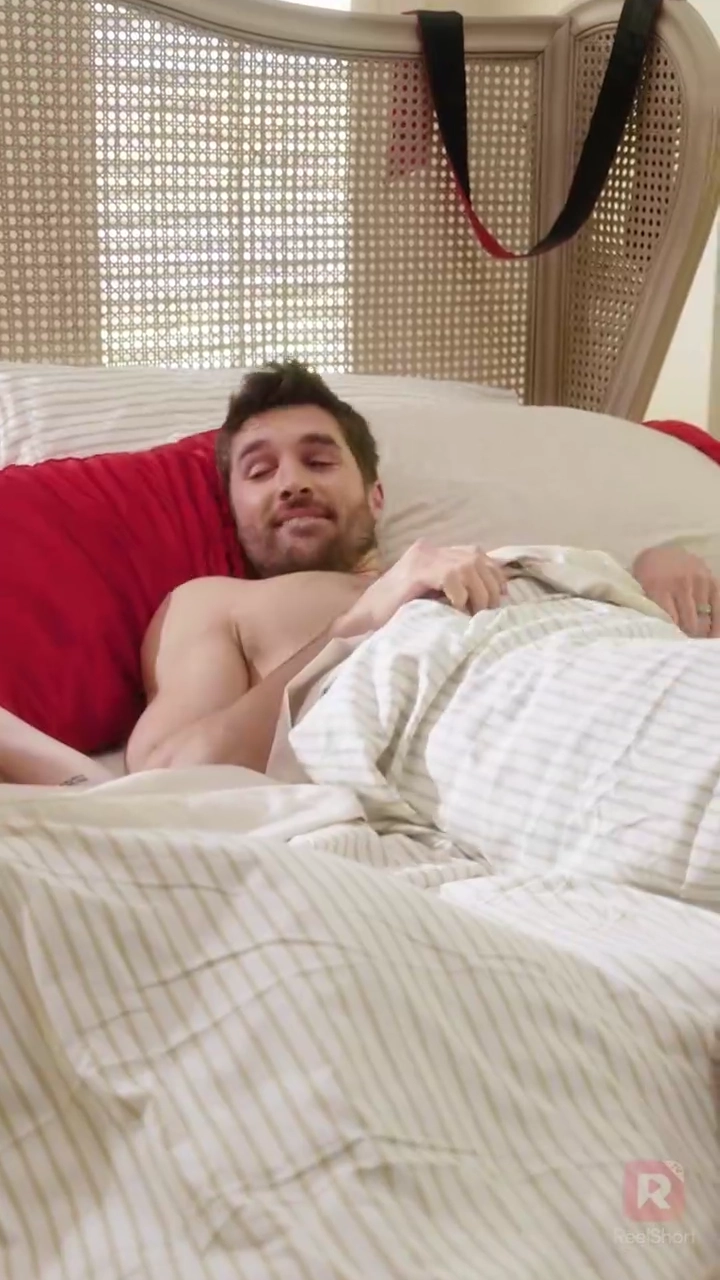 Супер-крёстный: бывшая просит пощадыфото