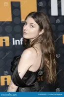 Theresa Croft Wallpaper