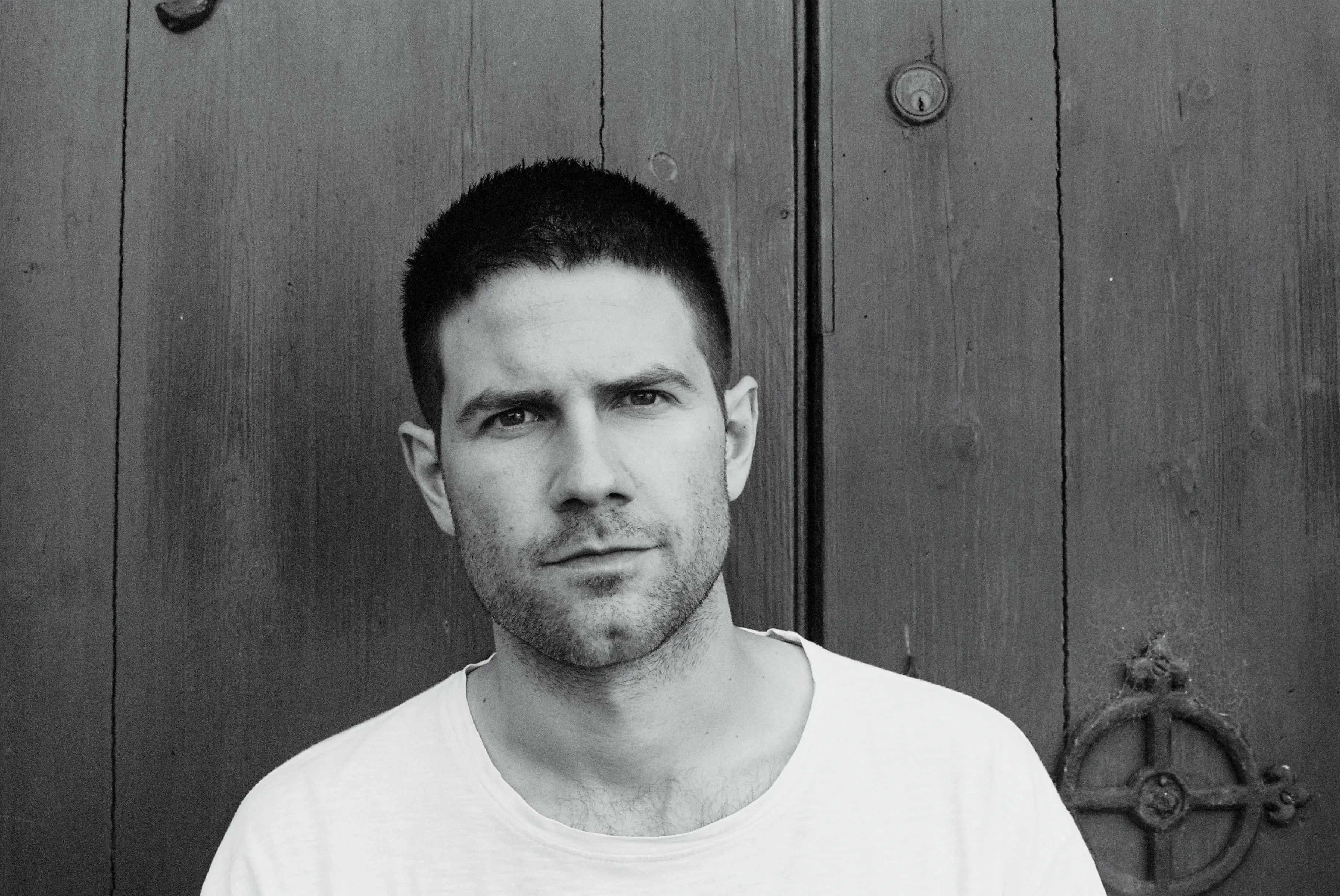 Paul Williams Donovan Wallpaper