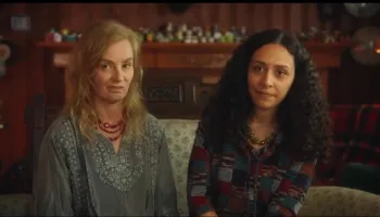 Carole Brown Wallpaper