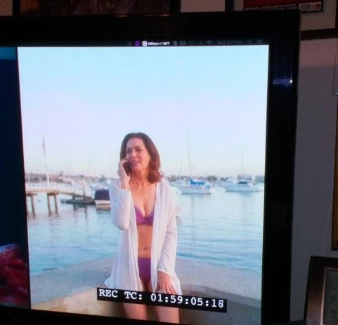 Varda Appleton Wallpaper