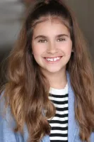 Jones Titera Wallpaper