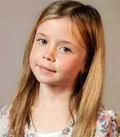 Kseniya Kareba Wallpaper