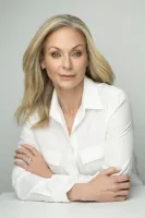 Erin McInnis Wallpaper