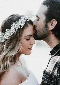 LOVE ME LIKE YOU DO