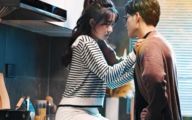 [Dubbed] Resignation After the Secret Pregnancy – A Scandalous Short Drama of Desire and Consequence