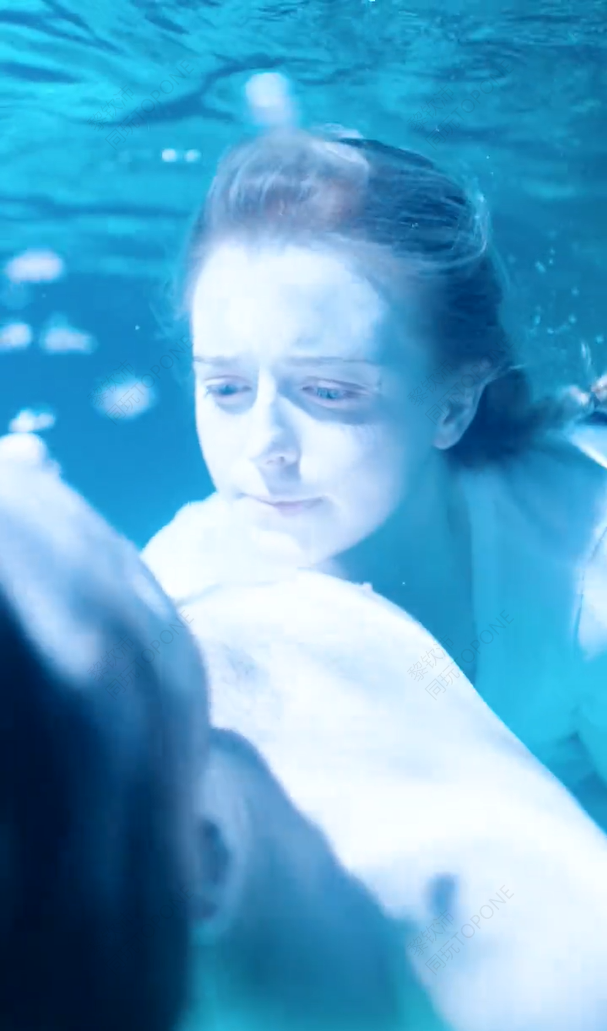 Flash Married To The Billionaire DaddyPhoto