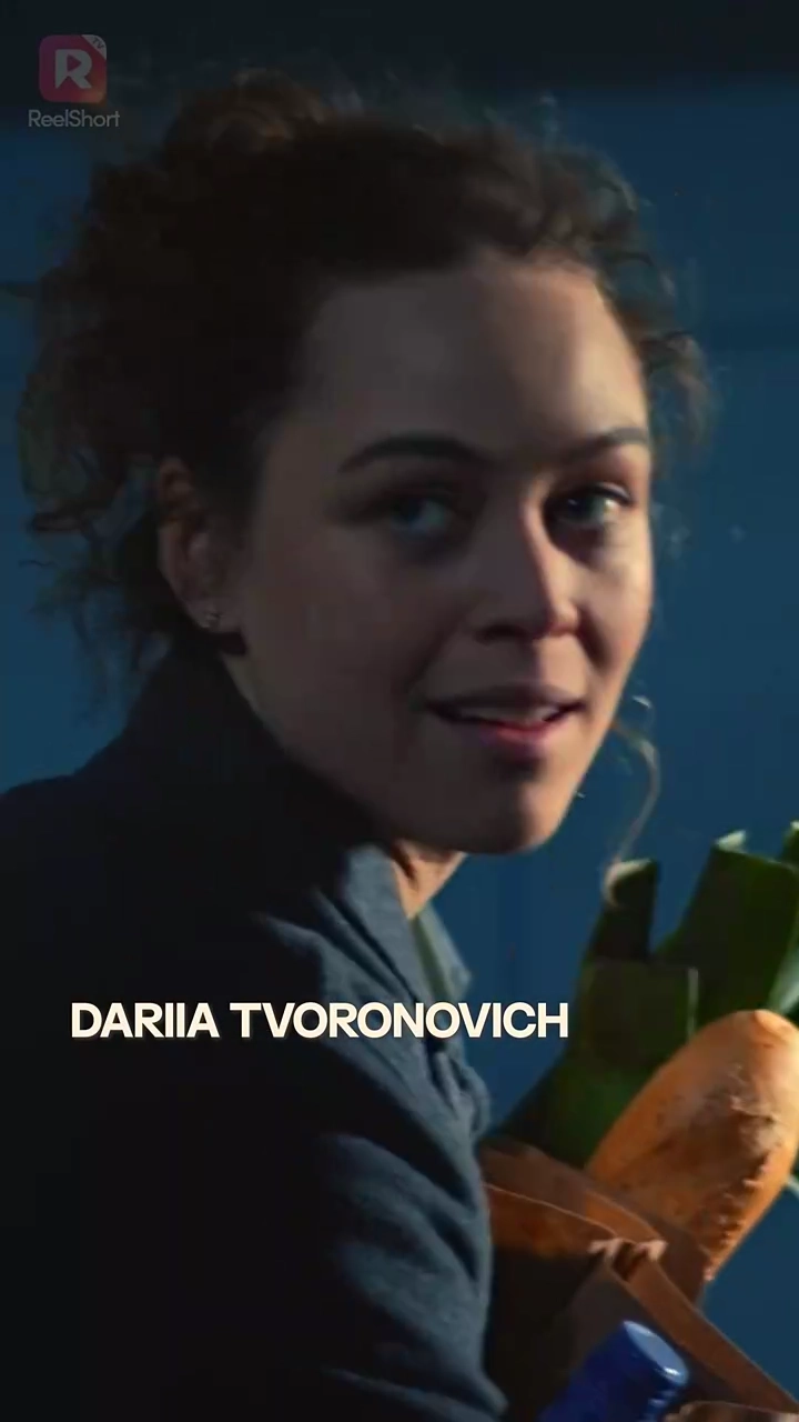 Год в его цепяхфото