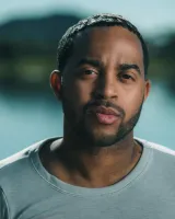 Myti Brown Wallpaper