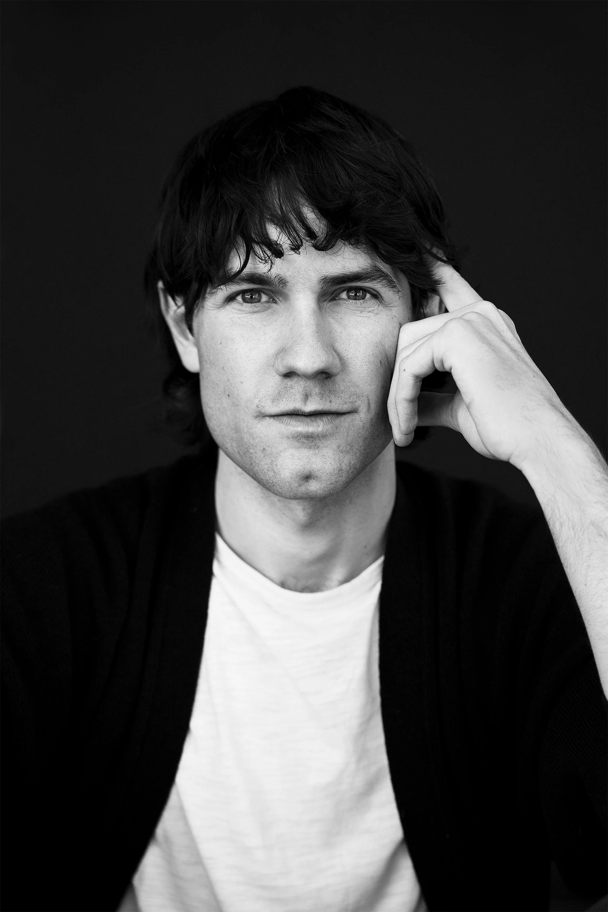 Paul Williams Donovan Wallpaper