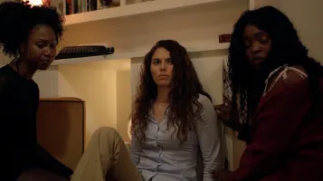 Julia Clarke Wallpaper