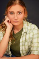 Maggie Scott Wallpaper