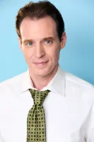 Alistair David Herz Wallpaper