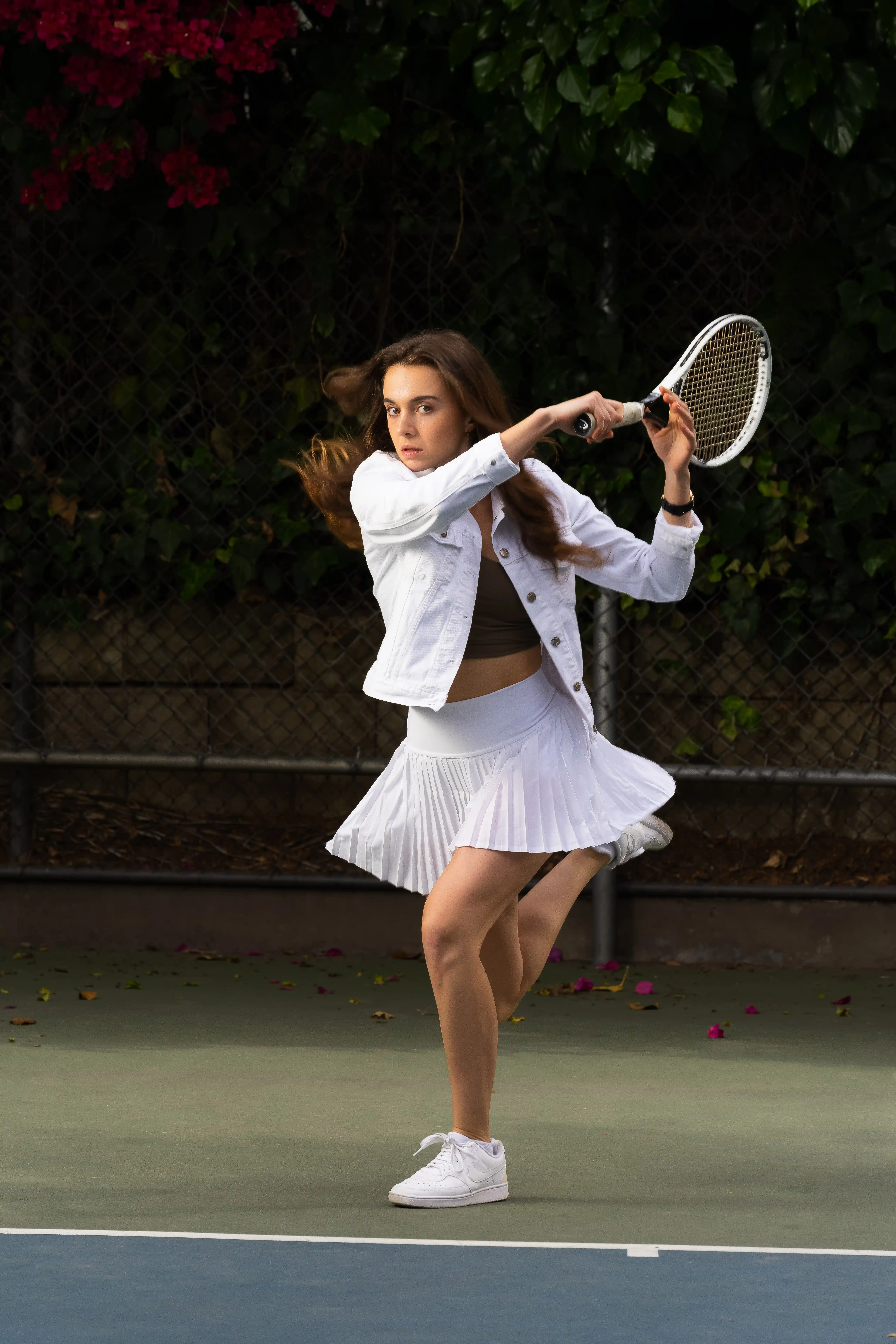 Sara Yigin Wallpaper