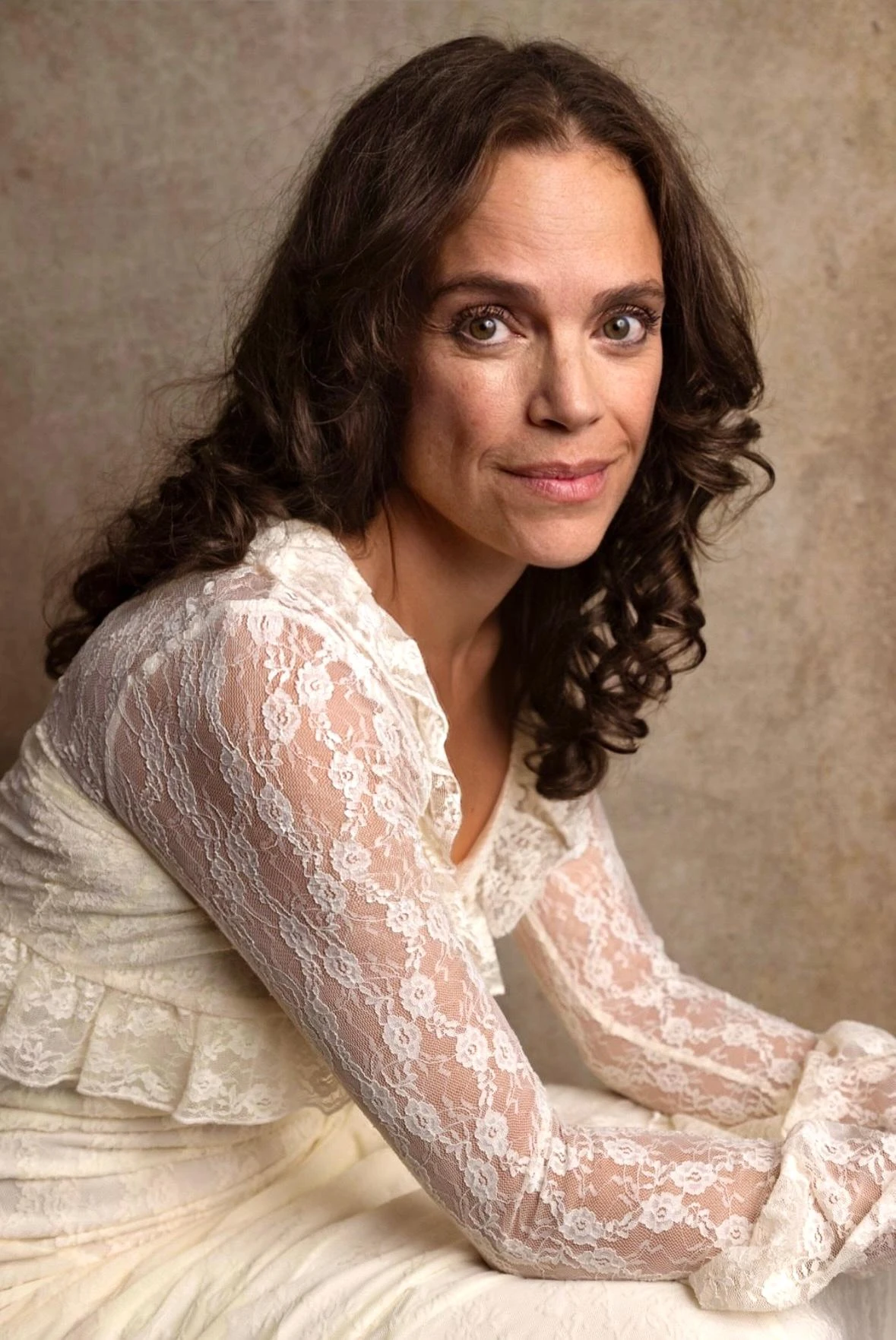 Pamela Beheshti Wallpaper