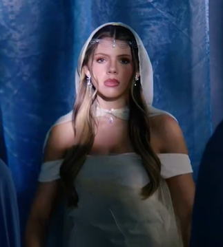 Уходя: Альфа в ледяном сожалении