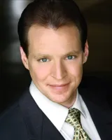 Alistair David Herz Wallpaper