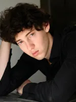 Victor Kallett Wallpaper