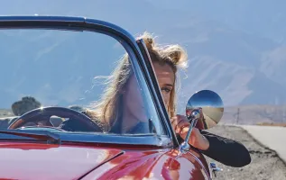 Adriana Vecchioli Wallpaper