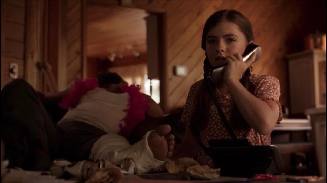 Aria Goodson Wallpaper