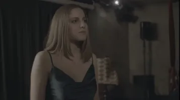 Haley Evans Wallpaper