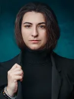 Ramona Saluz Wallpaper