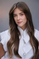 Hannah Macaulay Wallpaper