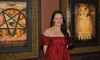 Annie Sullivan Wallpaper