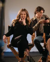 Miah Green Wallpaper