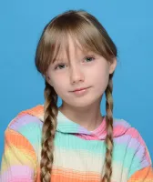 Emilia Fokova Wallpaper